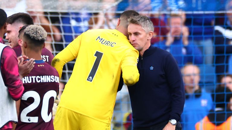 Kieran McKenna was full of praise for Burnley goalkeeper Aro Muric