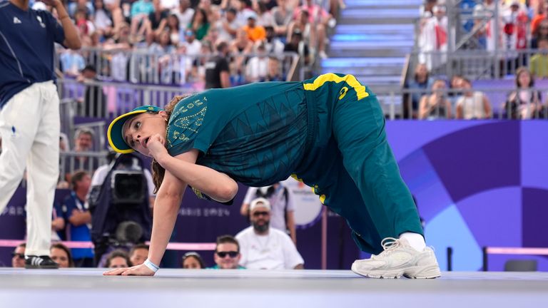 Australia's Rachael Gunn, known as B-Girl Raygun, competes during the Round Robin Battle at the breaking competition at La Concorde Urban Park at the 2024 Summer Olympics, Friday, Aug. 9, 2024, in Paris, France. (AP Photo/Frank Franklin)