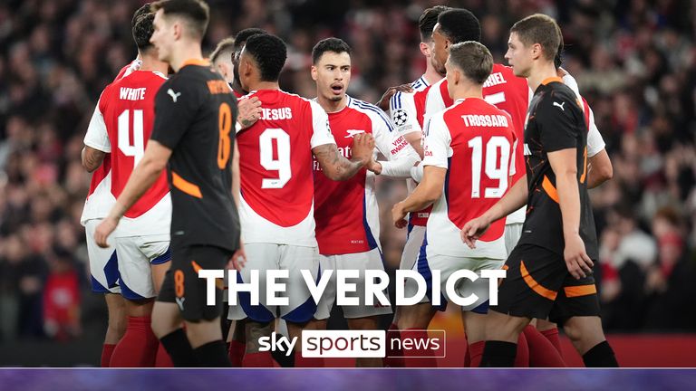 Arsenal&#39;s Gabriel Martinelli (centre) celebrates their side&#39;s first goal of the game, an own goal scored by Shakhtar Donetsk goalkeeper Dmytro Riznyk (not pictured), during the UEFA Champions League group stage match at the Emirates Stadium, London. Picture date: Tuesday October 22, 2024.