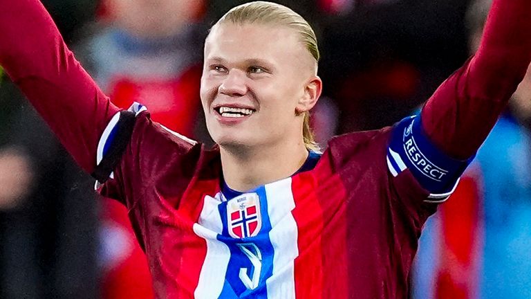 Norway&#39;s Erling Haaland celebrates during the Nations League soccer match between Norway and Slovenia at Ullevaal Stadium, Thursday, Oct. 10, 2024, in Oslo, Norway. (Terje Pedersen/NTB Scanpix via AP)