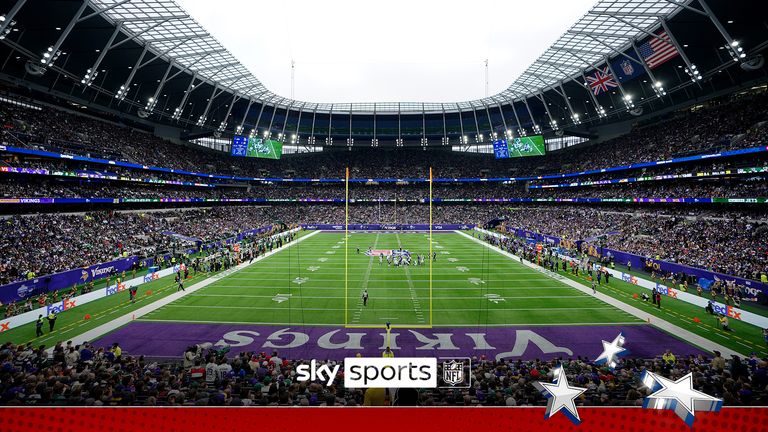 Speaking on Inside the Huddle, Gregg Rosenthal says that the atmosphere at the NFL London games &#39;really is like a Super Bowl atmosphere&#39;. 