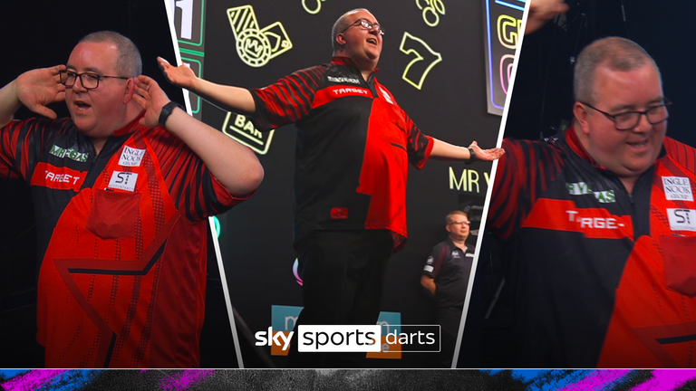 Stephen Bunting at the Grand Slam of Darts.