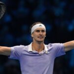 ATP Finals: Alexander Zverev defeats Carlos Alcaraz in thriller to make it through to semi-finals | Tennis News